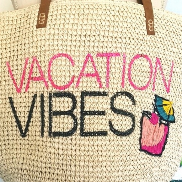 Handbags - Vaction vibes INC beach bag